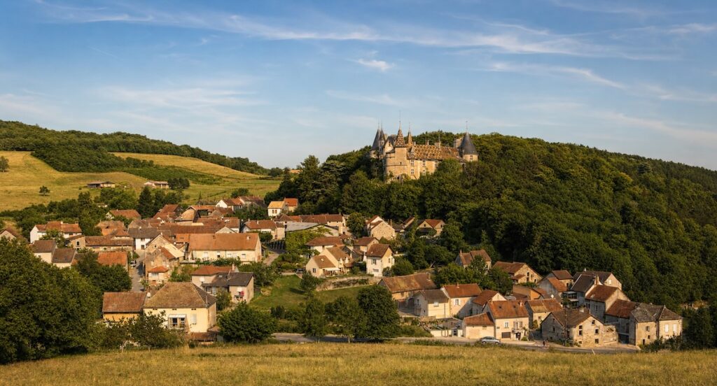 LA BOURGOGNE, UNE RÉGION QUI SE DÉCOUVRE AUTANT QU’ELLE SE RESSENT